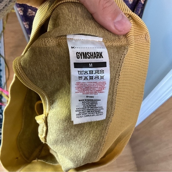 Gymshark Set Size Medium yellow camo leggings & sports bra - Picture 6 of 9